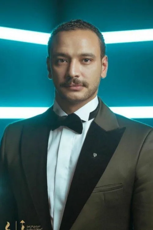 صورة أحمد خالد صالح